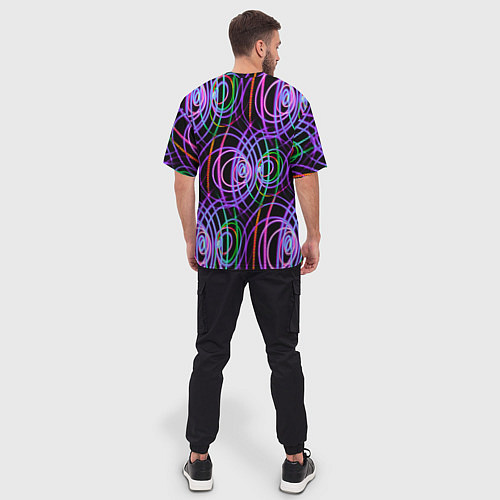 Мужская футболка оверсайз Неоновые круги и линии - Фиолетовый / 3D-принт – фото 4