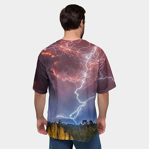 Мужская футболка оверсайз Грозовые разряды молний над лесом / 3D-принт – фото 4