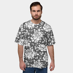 Футболка оверсайз мужская Крупные белые розы на сером фоне, цвет: 3D-принт — фото 2