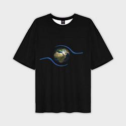 Мужская футболка оверсайз Планета Земля в руках человека