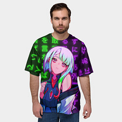 Футболка оверсайз мужская Неоновые иероглифы : Люси из киберпанка, цвет: 3D-принт — фото 2