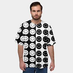 Футболка оверсайз мужская Smiley black and white, цвет: 3D-принт — фото 2