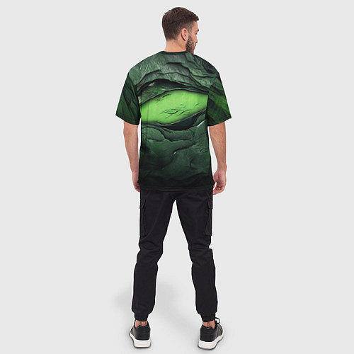 Мужская футболка оверсайз Разрез на зеленой абстракции / 3D-принт – фото 4