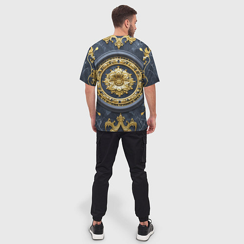 Мужская футболка оверсайз Объемные золотые классические узоры / 3D-принт – фото 4