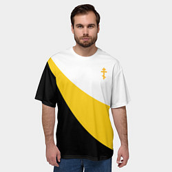 Футболка оверсайз мужская Сокрушу пред ним врагов его малый желтый крест Ник, цвет: 3D-принт — фото 2