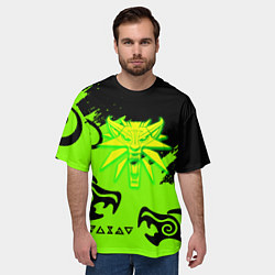 Футболка оверсайз мужская Ведьмак кислотное лого драконы, цвет: 3D-принт — фото 2