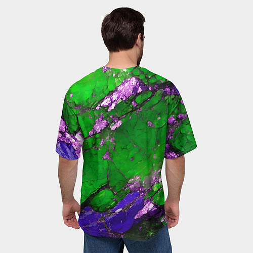 Мужская футболка оверсайз A purple mineral in a green stone / 3D-принт – фото 4