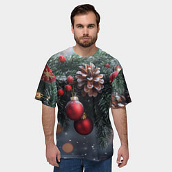 Футболка оверсайз мужская Красные игрушки на елке и шишки, цвет: 3D-принт — фото 2