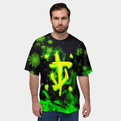 Футболка оверсайз мужская Doom кислотный снег в огне лого, цвет: 3D-принт — фото 2