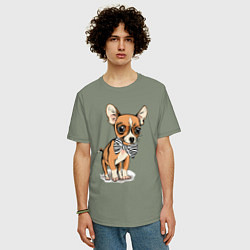 Футболка оверсайз мужская Чихуахуа с бабочкой, цвет: авокадо — фото 2