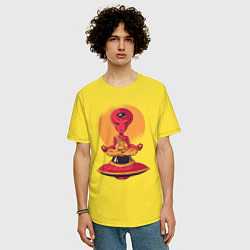 Футболка оверсайз мужская Медитация пришельца, цвет: желтый — фото 2