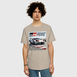 Футболка оверсайз мужская Toyota Gazoo Racing - легендарная спортивная коман, цвет: миндальный — фото 2