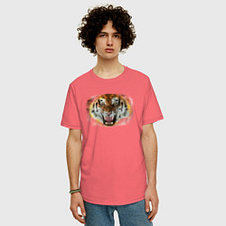 Футболка оверсайз мужская Пламенный тигр, цвет: коралловый — фото 2