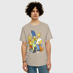 Футболка оверсайз мужская Семейка Симпсонов встречает Новый Год!, цвет: миндальный — фото 2