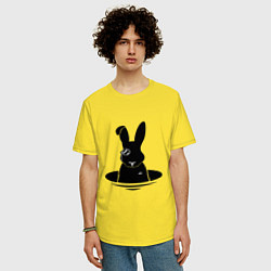 Футболка оверсайз мужская Кролик с моноклем, цвет: желтый — фото 2