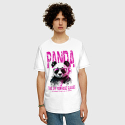 Футболка оверсайз мужская Панда и розовые очки, цвет: белый — фото 2