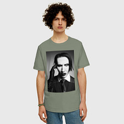 Футболка оверсайз мужская Marilyn Manson looks at you, цвет: авокадо — фото 2