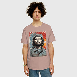 Футболка оверсайз мужская Портрет Че Гевара, цвет: пыльно-розовый — фото 2