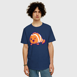 Футболка оверсайз мужская Рыбка клоун, цвет: тёмно-синий — фото 2