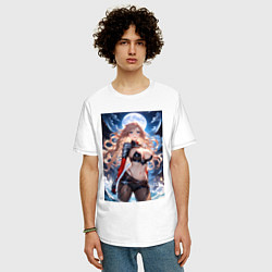 Футболка оверсайз мужская Аниме девушка в откровенных доспехах на фоне луны, цвет: белый — фото 2