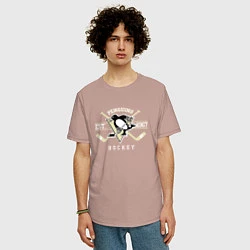 Футболка оверсайз мужская Pittsburgh Penguins: Est.1967, цвет: пыльно-розовый — фото 2