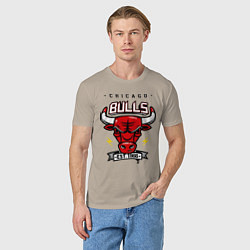 Футболка хлопковая мужская Chicago Bulls est. 1966, цвет: миндальный — фото 2