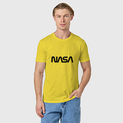 Футболка хлопковая мужская NASA, цвет: желтый — фото 2