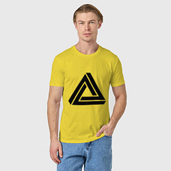 Футболка хлопковая мужская Triangle Visual Illusion, цвет: желтый — фото 2