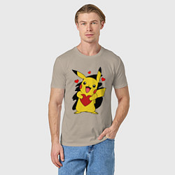 Футболка хлопковая мужская ПИКАЧУ И СЕРДЕЧКО POKENON PIKACHU LOVE, цвет: миндальный — фото 2