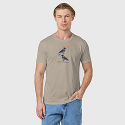 Футболка хлопковая мужская Ворона накаркала, цвет: миндальный — фото 2