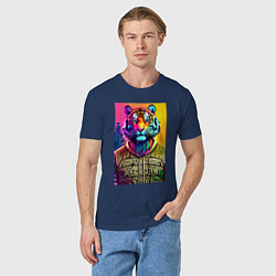 Футболка хлопковая мужская Городской тигр - нейросеть, цвет: тёмно-синий — фото 2