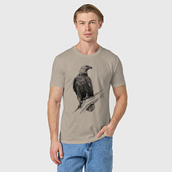Футболка хлопковая мужская Орёл на ветке, цвет: миндальный — фото 2