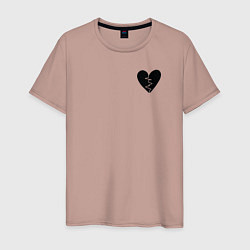 Мужская футболка Разбитое сердце в груди