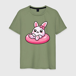 Мужская футболка Смешной розовый кролик в надувном круге