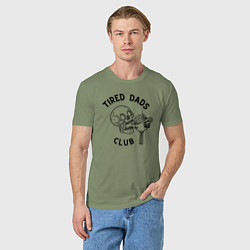 Футболка хлопковая мужская Tired Dads Club, цвет: авокадо — фото 2