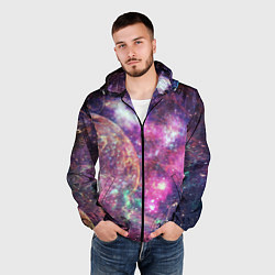 Ветровка с капюшоном мужская Пурпурные космические туманности со звездами, цвет: 3D-черный — фото 2