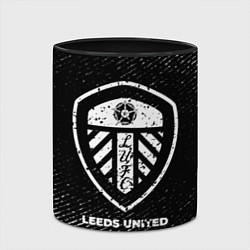 Кружка 3D Leeds United с потертостями на темном фоне, цвет: 3D-белый + черный — фото 2