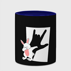Кружка 3D Тень дабающего кролика, цвет: 3D-белый + синий — фото 2