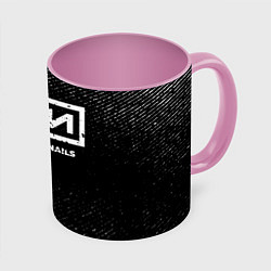Кружка 3D Nine Inch Nails с потертостями на темном фоне, цвет: 3D-белый + розовый
