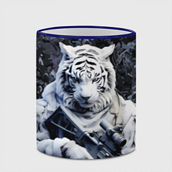 Кружка 3D Белый тигр солдат зима, цвет: 3D-синий кант — фото 2