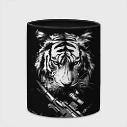 Кружка 3D Тигр с винтовкой, цвет: 3D-белый + черный — фото 2