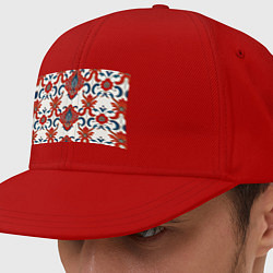 Кепка-снепбек Узор красно-синий на белом фоне, цвет: красный