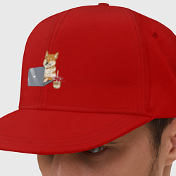 Кепка снепбек Собака Сиба ину печатает на ноутбуке с кофе