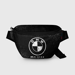 Поясная сумка BMW с потертостями на темном фоне