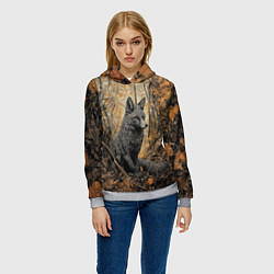 Толстовка-худи женская Серый лис в осенней чаще, цвет: 3D-меланж — фото 2