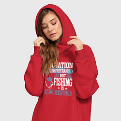 Женское худи-платье Образование важно, но рыбалка важнее, цвет: красный — фото 2