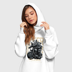 Женское худи-платье Носорог байкер на мотоцикле, цвет: белый — фото 2