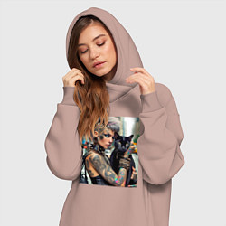 Женское худи-платье Девчонка панк в татухах с чёрным котом - нейросеть, цвет: пыльно-розовый — фото 2
