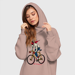 Женское худи-платье Демон велосипедист, цвет: пыльно-розовый — фото 2