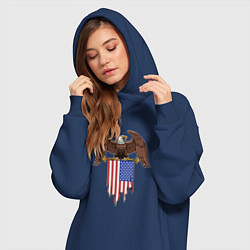 Женское худи-платье Орёл с американским флагом, цвет: тёмно-синий — фото 2